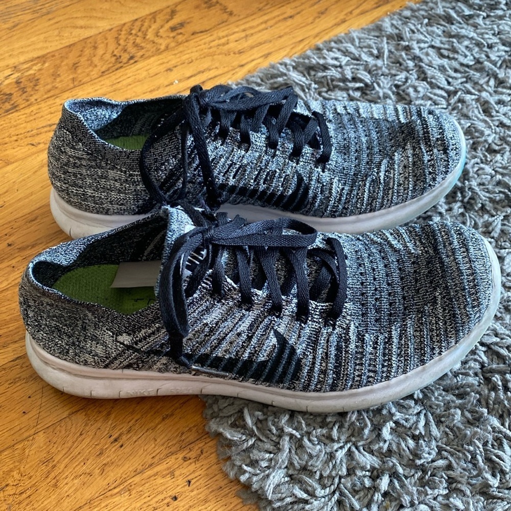 Nike Free RN Flyknit Oreo Women's Running Shoes Sneakers Size 8.5 Black Gray